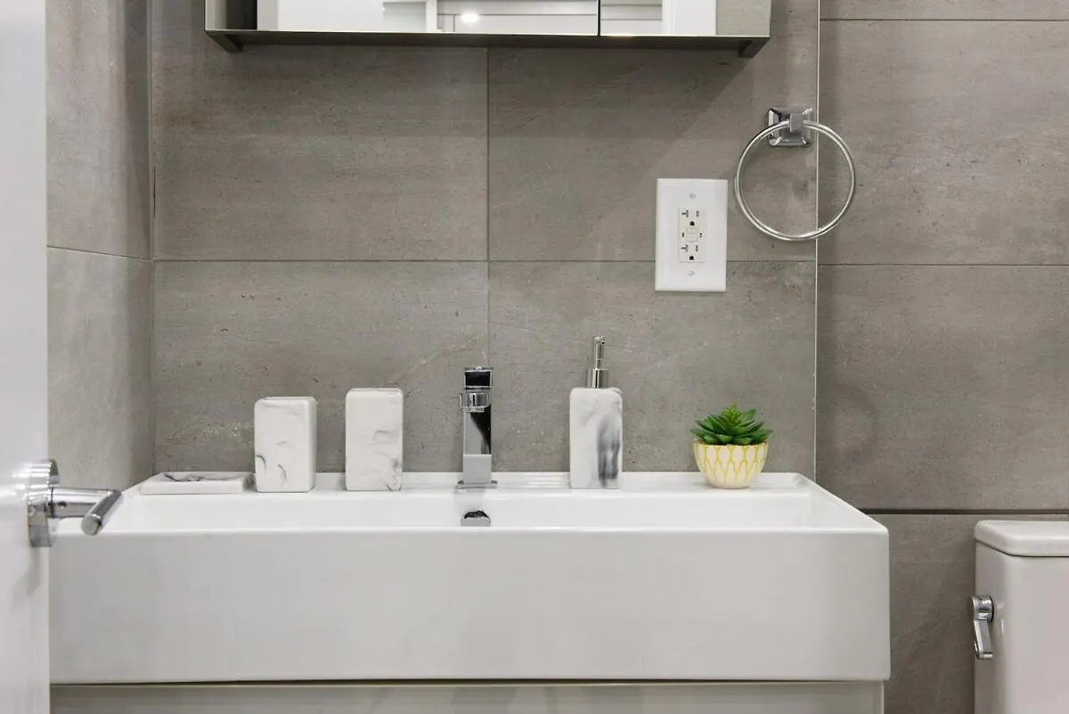 Apartmán 78-3D Brand New 1Br Prime Ues Wd In Unit New York 0*,  USA